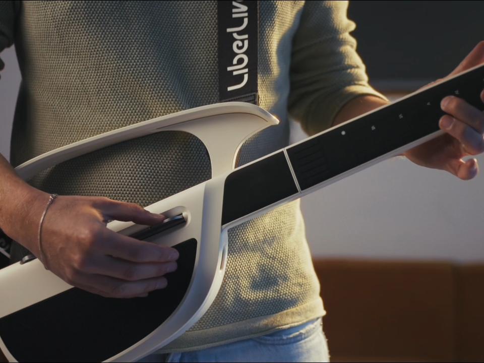 Smart Guitar vs Digital Guitar vs MIDI Guitar: What's the Difference?