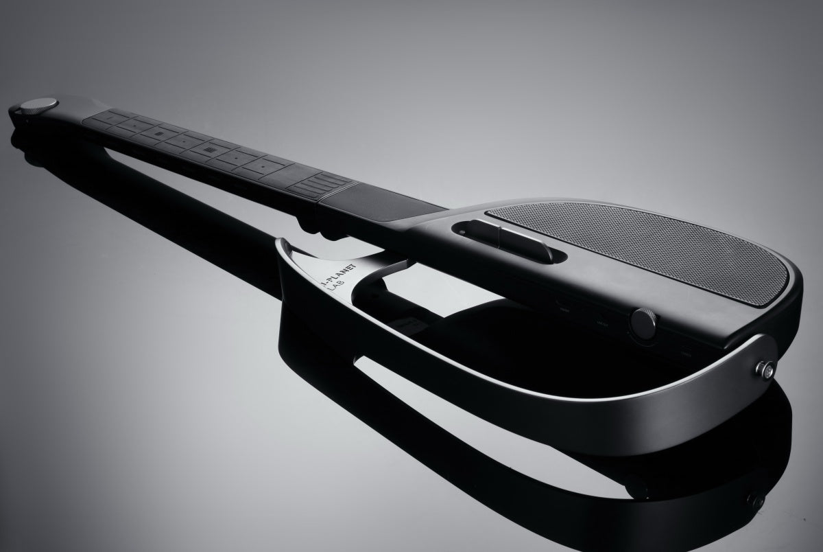 LiberLive C1 | World's First Stringless Smart Guitar for Beginners